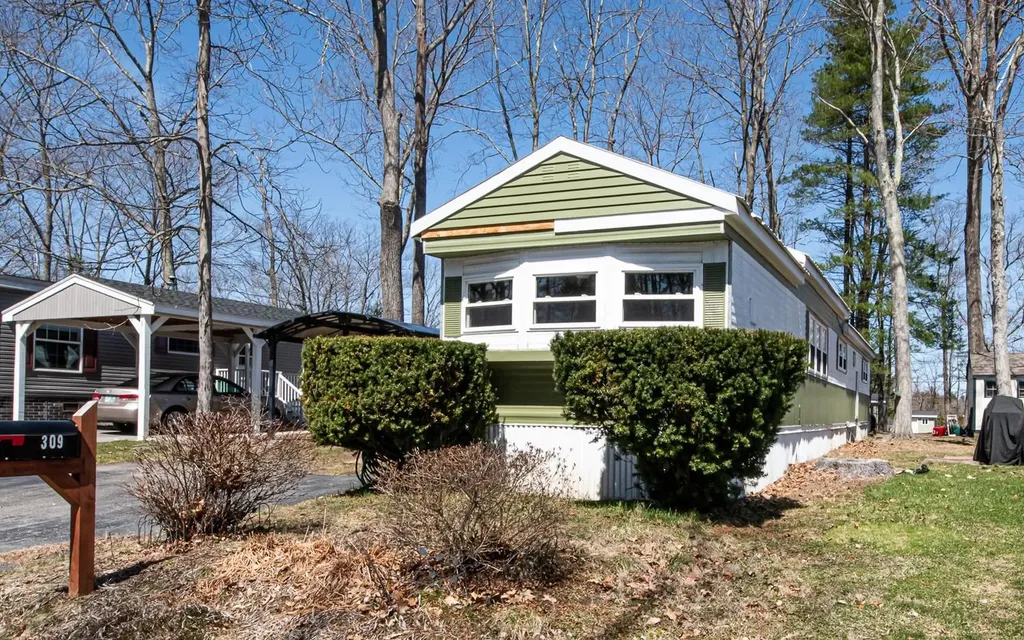 309 Friar Tuck Drive Exeter NH 03833