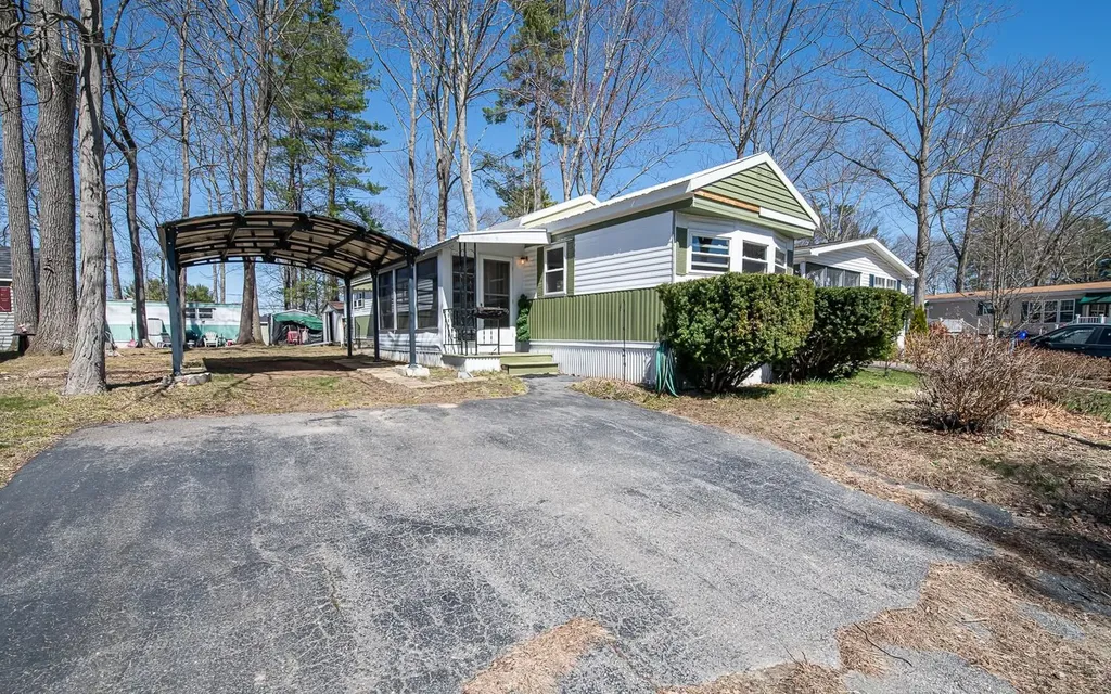309 Friar Tuck Drive Exeter NH 03833