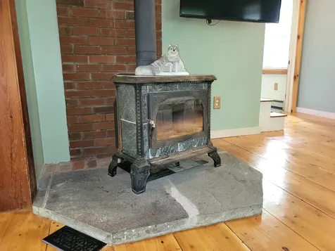 175 Sawmill Road Hillsborough NH 03244