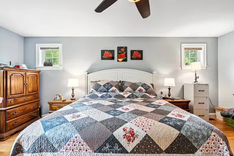 11 Brentwood Road Danville NH 03819
