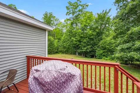 11 Brentwood Road Danville NH 03819