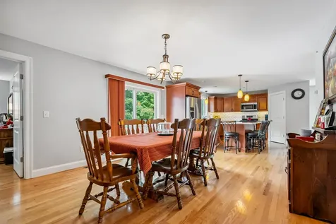 11 Brentwood Road Danville NH 03819