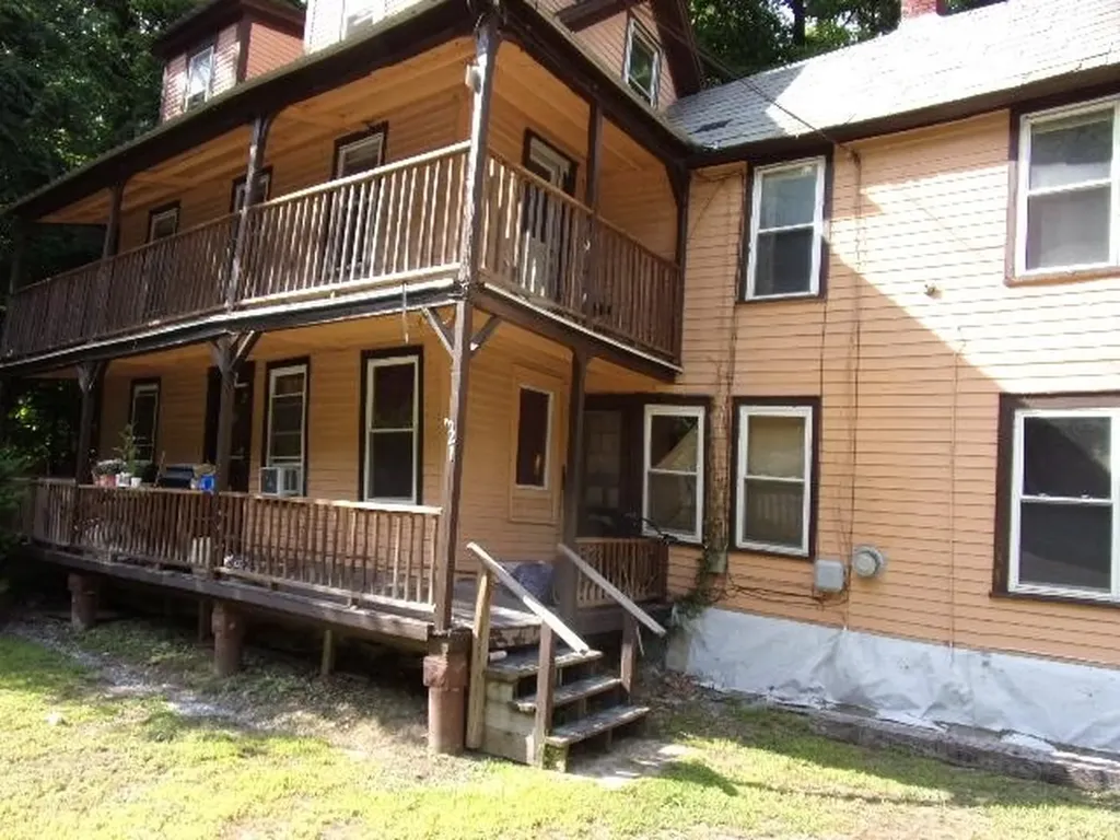 321 Williams Street Brattleboro VT 05301