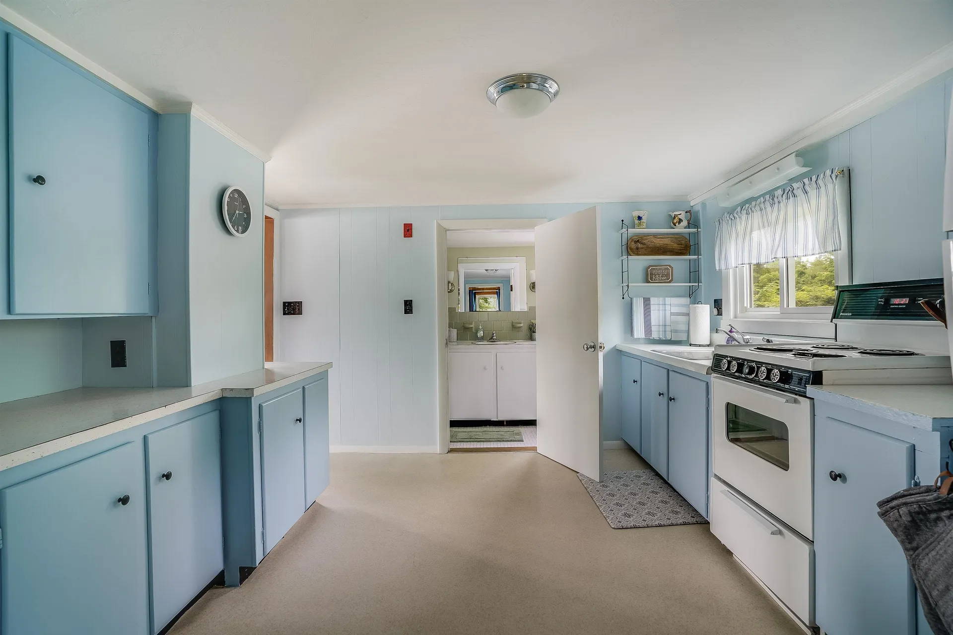 215 Lake Shore Drive Franklin NH 03235