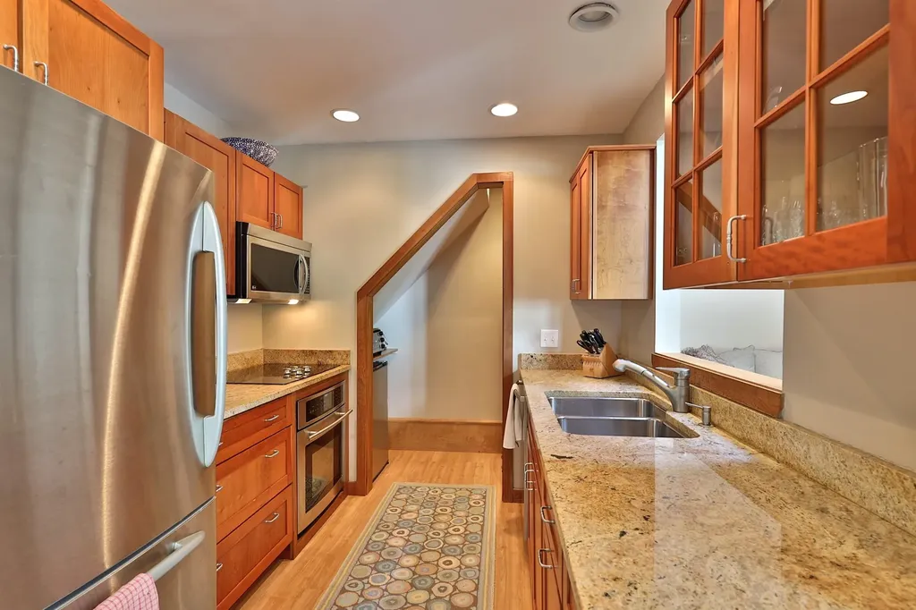 19 Kettlebrook Road Ludlow VT 05149