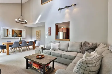 19 Kettlebrook Road Ludlow VT 05149