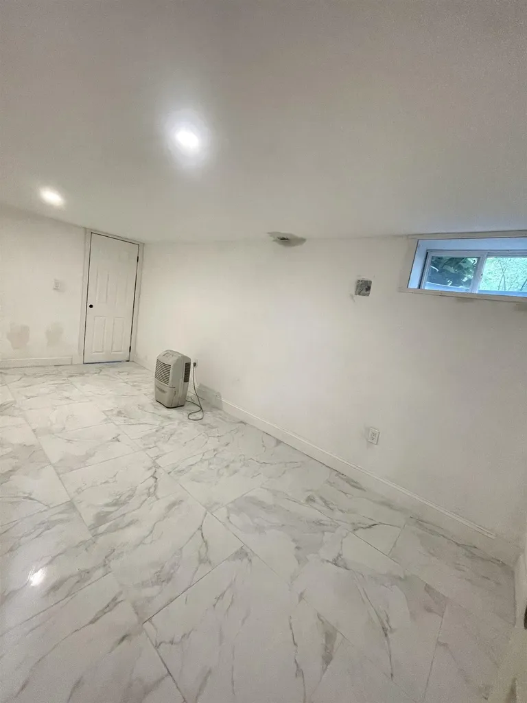 48 Newton Road Plaistow NH 03865