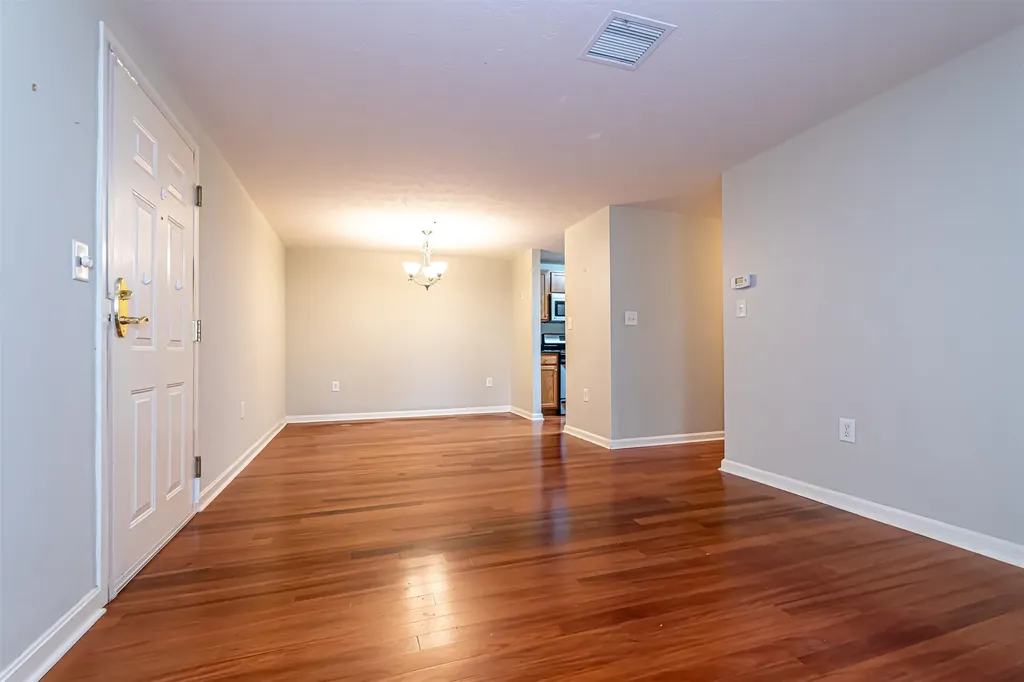 5 Crosswoods Path Boulevard Merrimack NH 03054