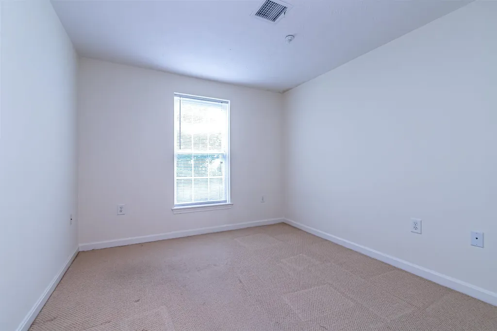 5 Crosswoods Path Boulevard Merrimack NH 03054