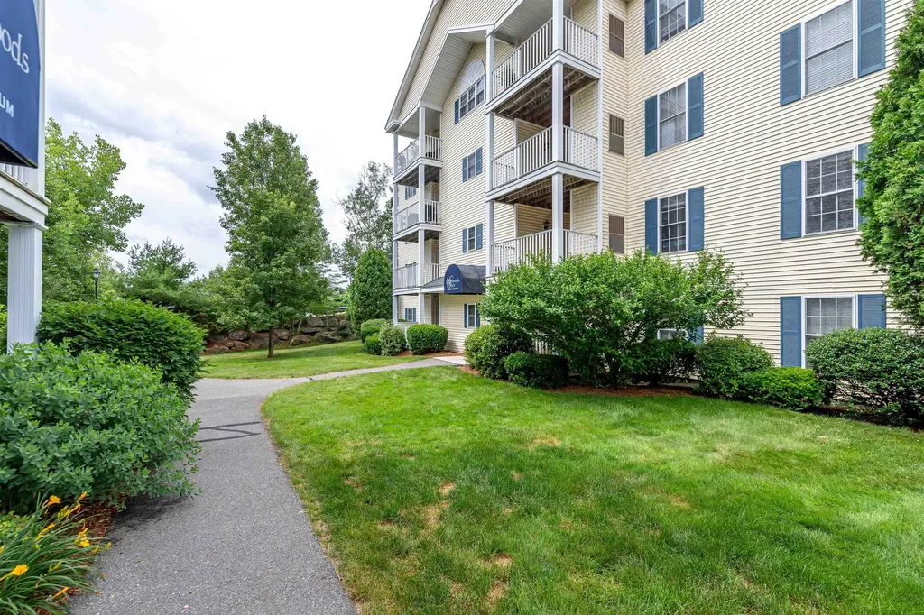 5 Crosswoods Path Boulevard Merrimack NH 03054