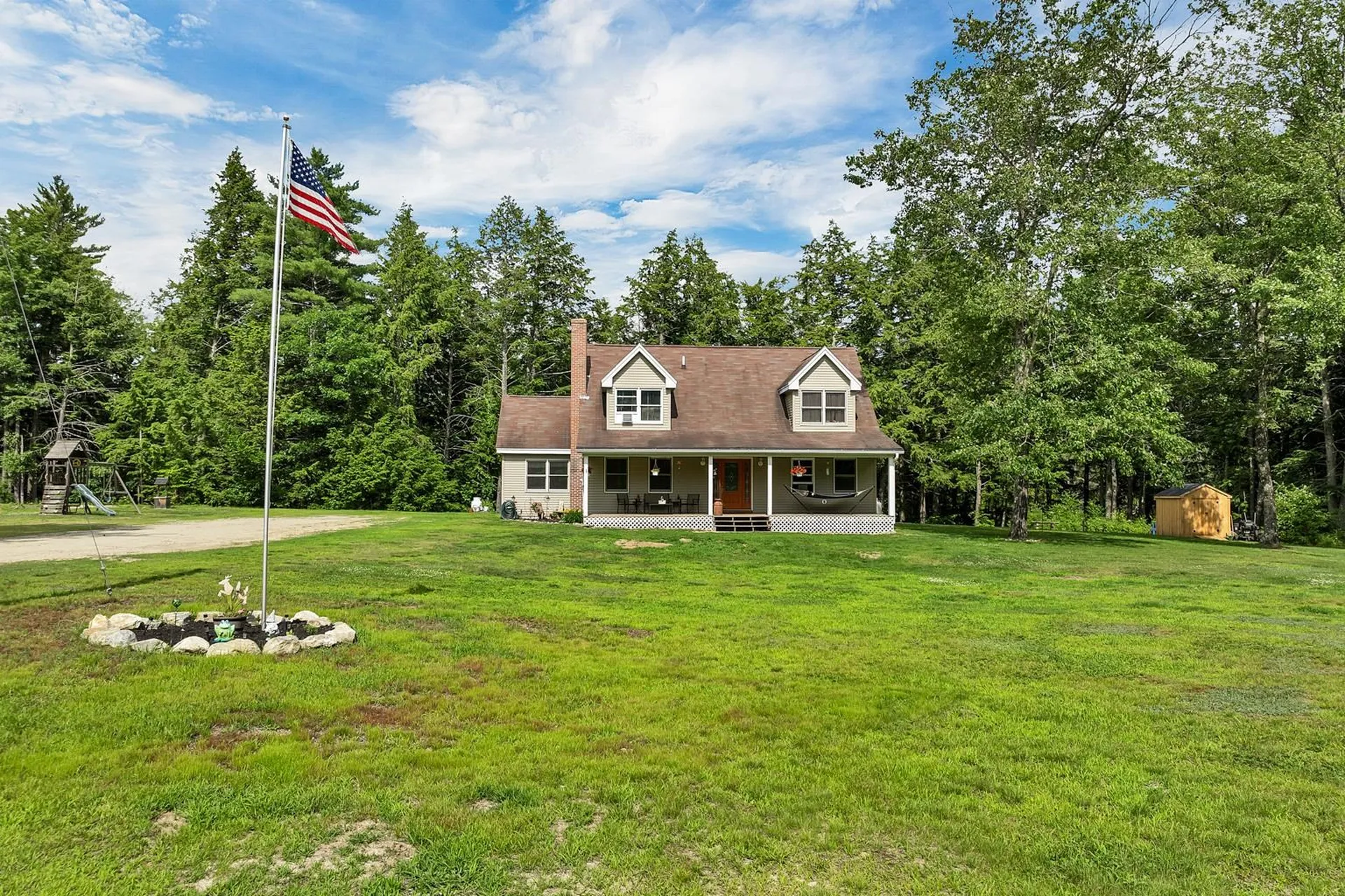 3 Holly Lane Brookfield NH 03872