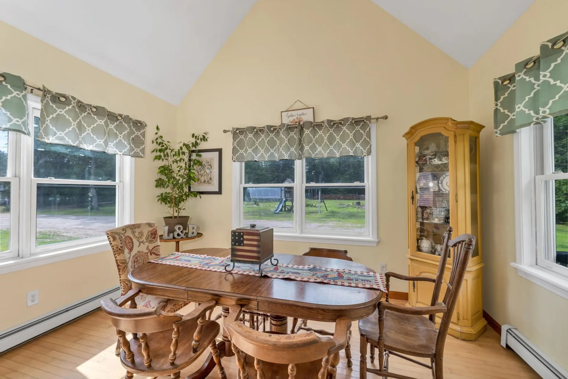 3 Holly Lane Brookfield NH 03872