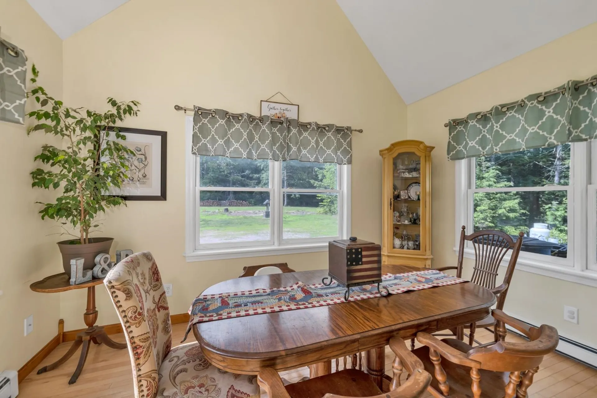 3 Holly Lane Brookfield NH 03872