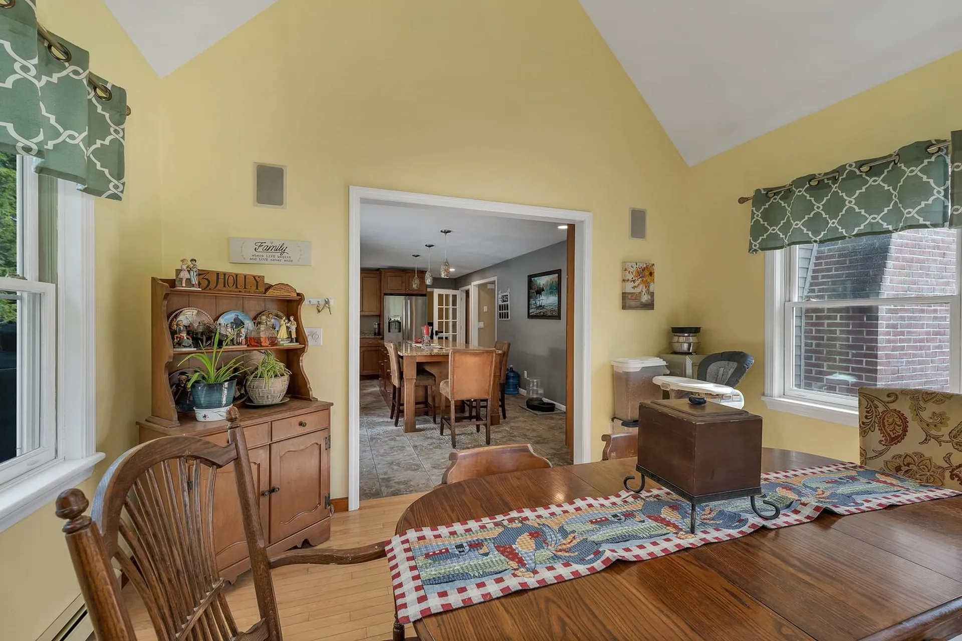 3 Holly Lane Brookfield NH 03872