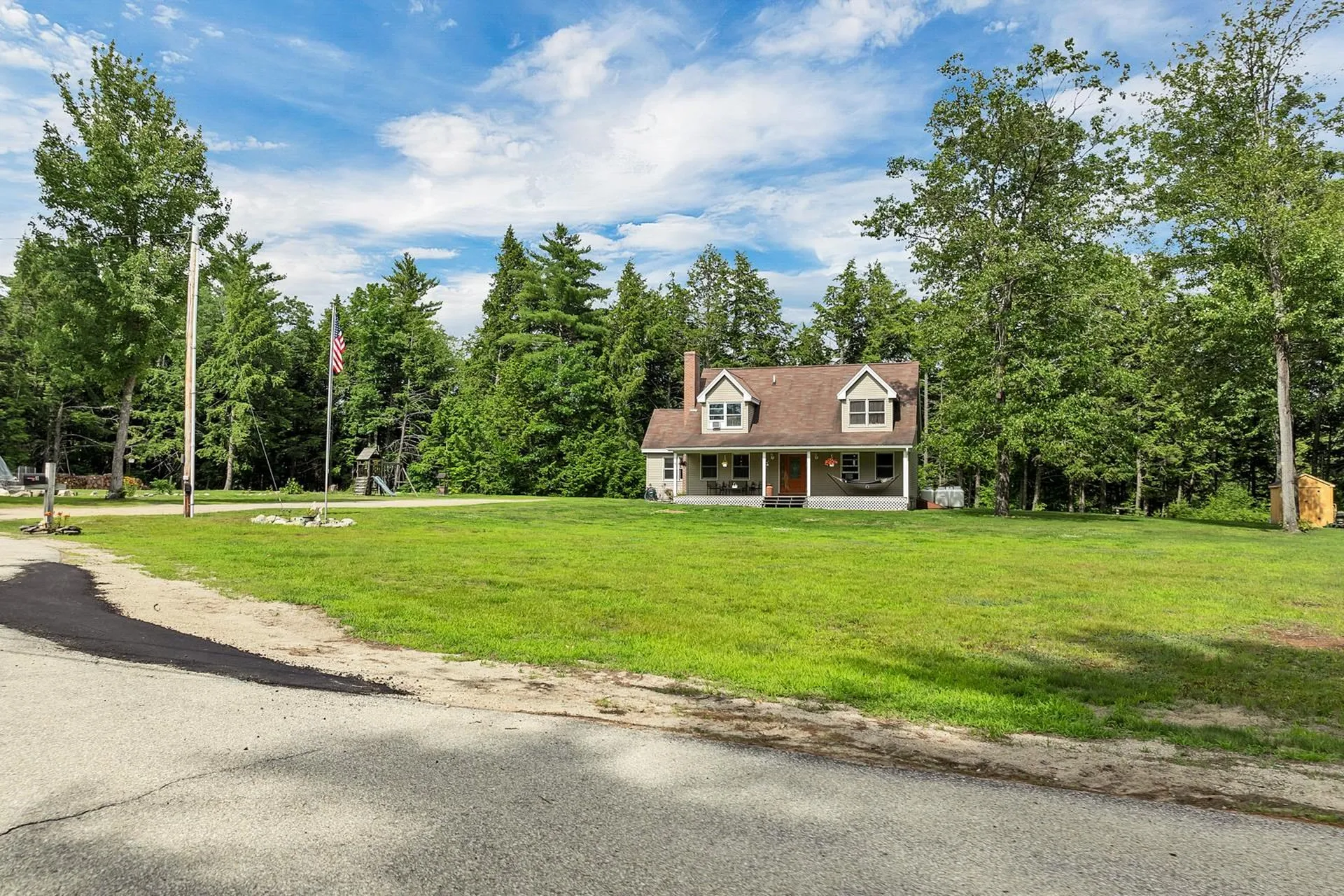 3 Holly Lane Brookfield NH 03872