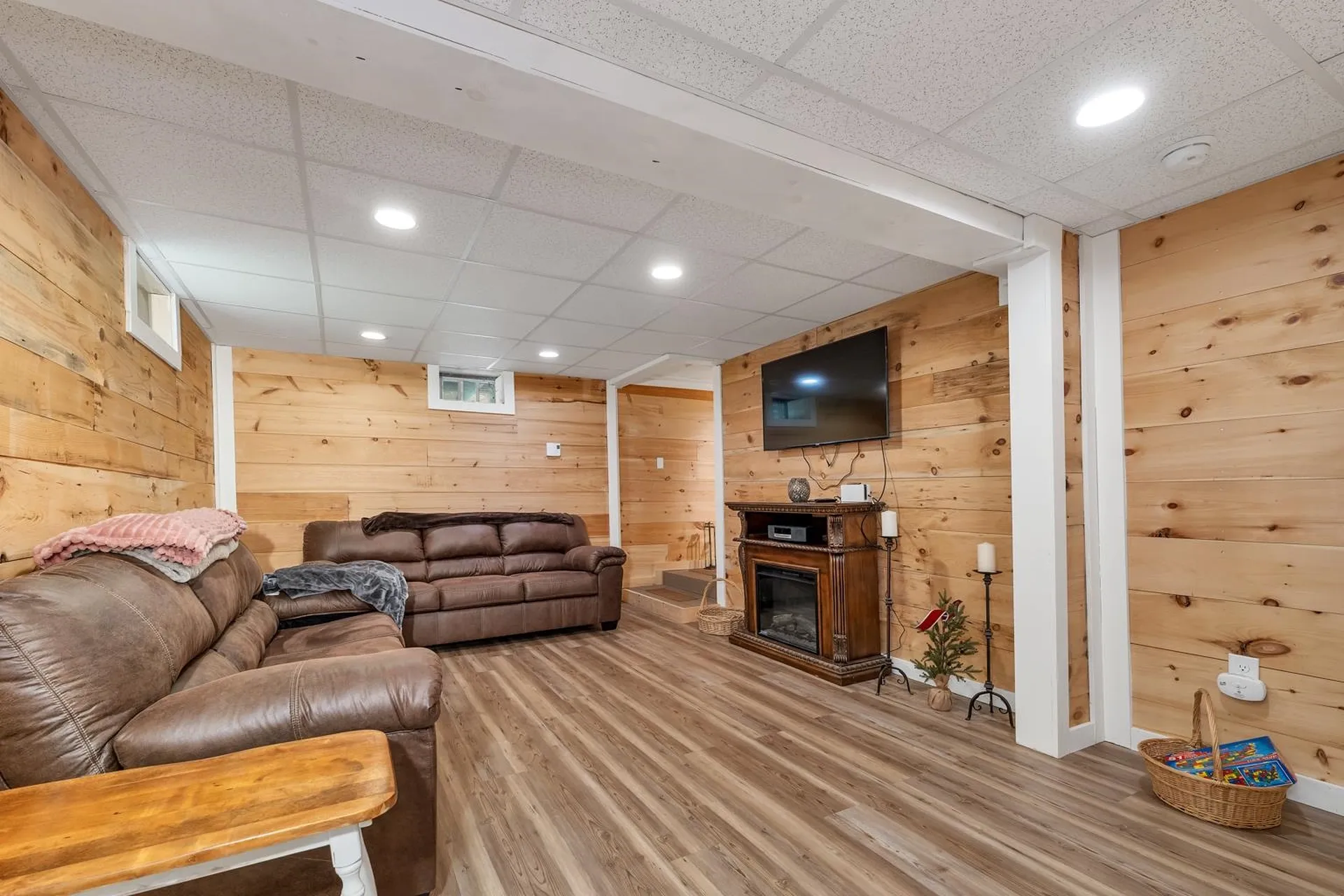 3 Holly Lane Brookfield NH 03872