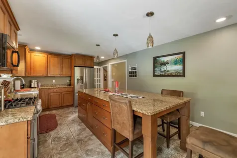 3 Holly Lane Brookfield NH 03872