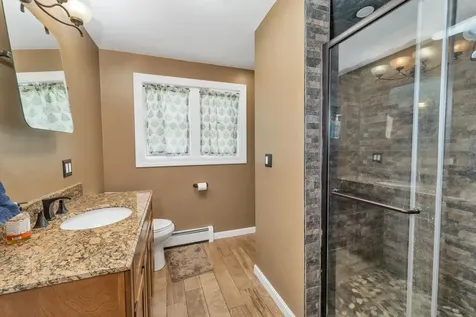 3 Holly Lane Brookfield NH 03872