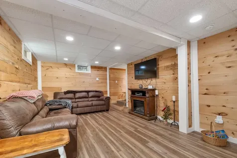 3 Holly Lane Brookfield NH 03872