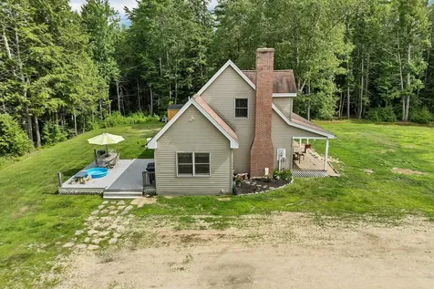 3 Holly Lane Brookfield NH 03872