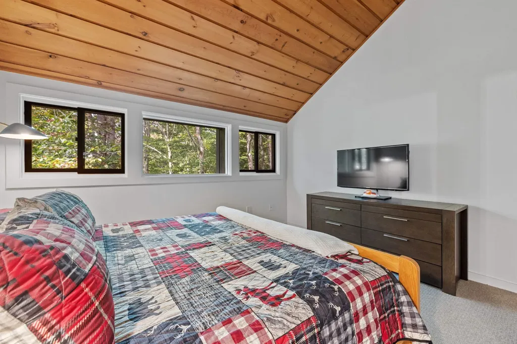 119 Clearbrook Road Lincoln NH 03251