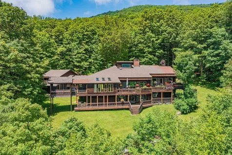 393 Red Tail Lane Dorset VT 05251