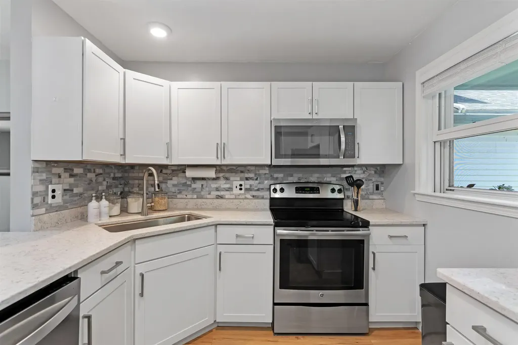523 Porters Point Road Colchester VT 05446