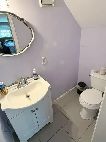 8 Kim Drive Nashua NH 03062