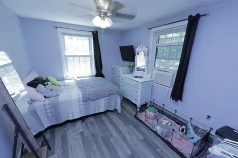 8 Kim Drive Nashua NH 03062