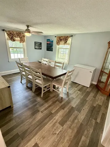 8 Kim Drive Nashua NH 03062