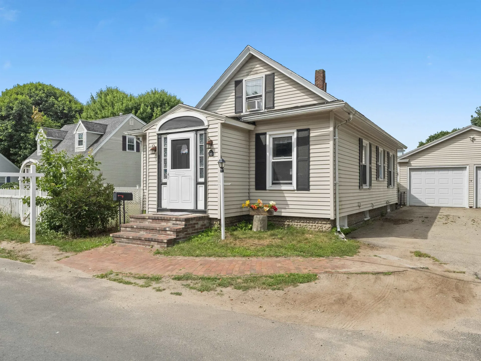 13 Wason Avenue Nashua NH 03060