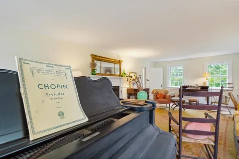 110 Burger Road Chelsea VT 05038