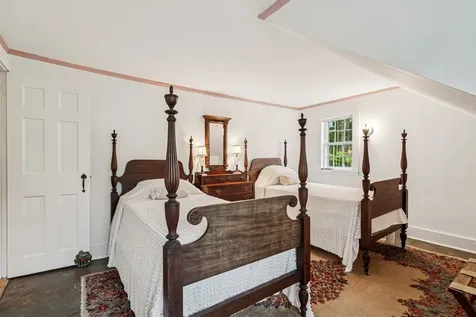 110 Burger Road Chelsea VT 05038