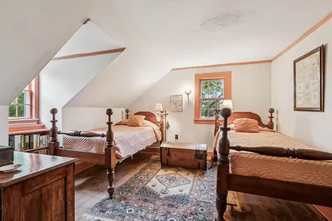 110 Burger Road Chelsea VT 05038