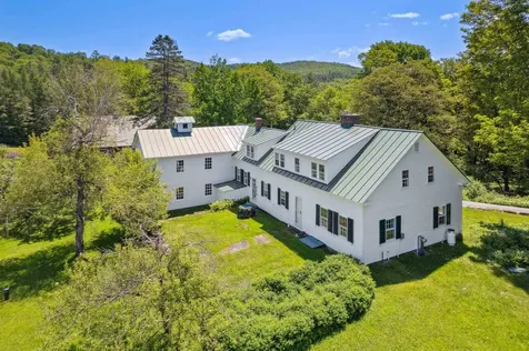 110 Burger Road Chelsea VT 05038