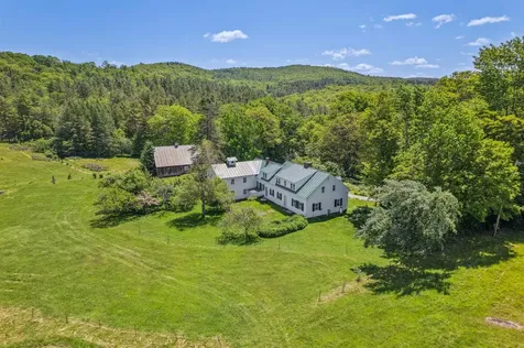 110 Burger Road Chelsea VT 05038