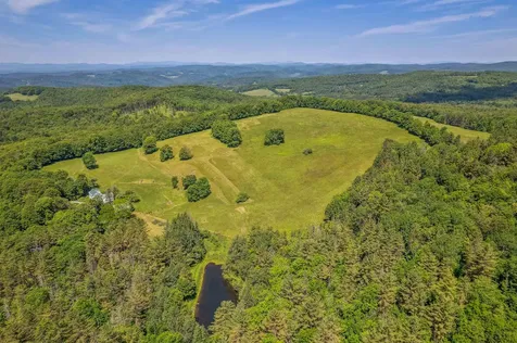 110 Burger Road Chelsea VT 05038