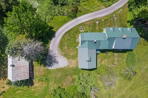 110 Burger Road Chelsea VT 05038