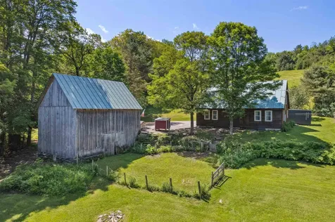 110 Burger Road Chelsea VT 05038