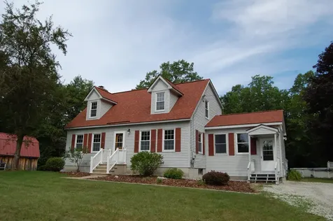 357 Montelona Road Goffstown NH 03045