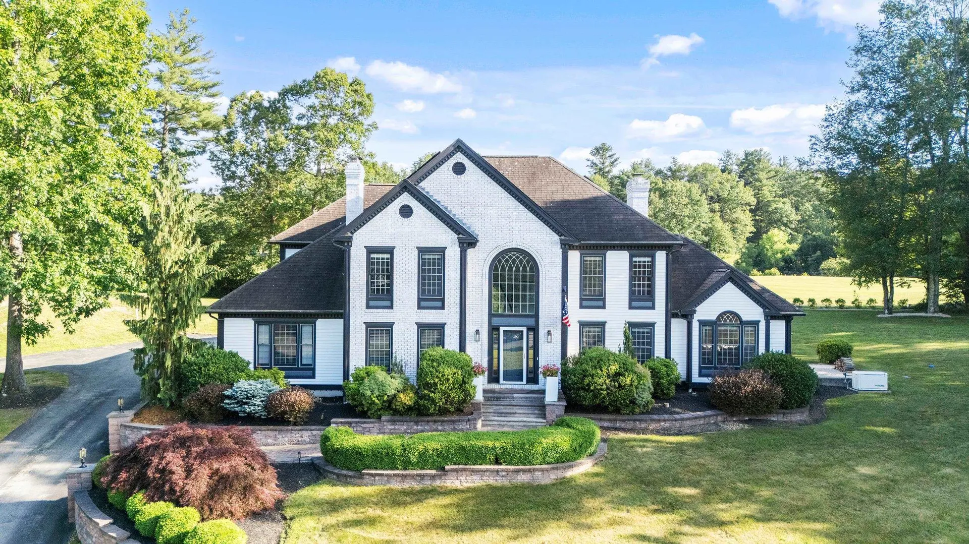 8 Golfview Road Windham NH 03087