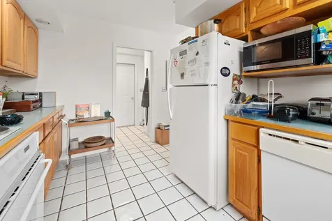 17 Larkspur Lane Hartford VT 05001