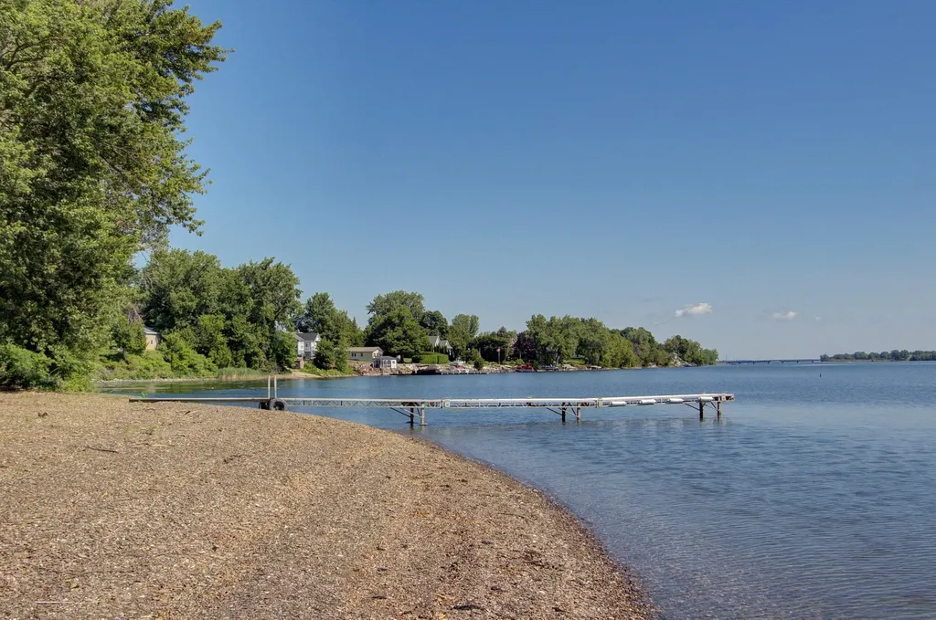 16 Macomber Point Alburgh VT 05440