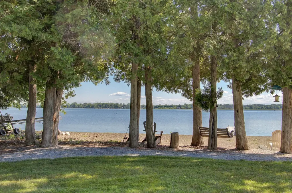 16 Macomber Point Alburgh VT 05440