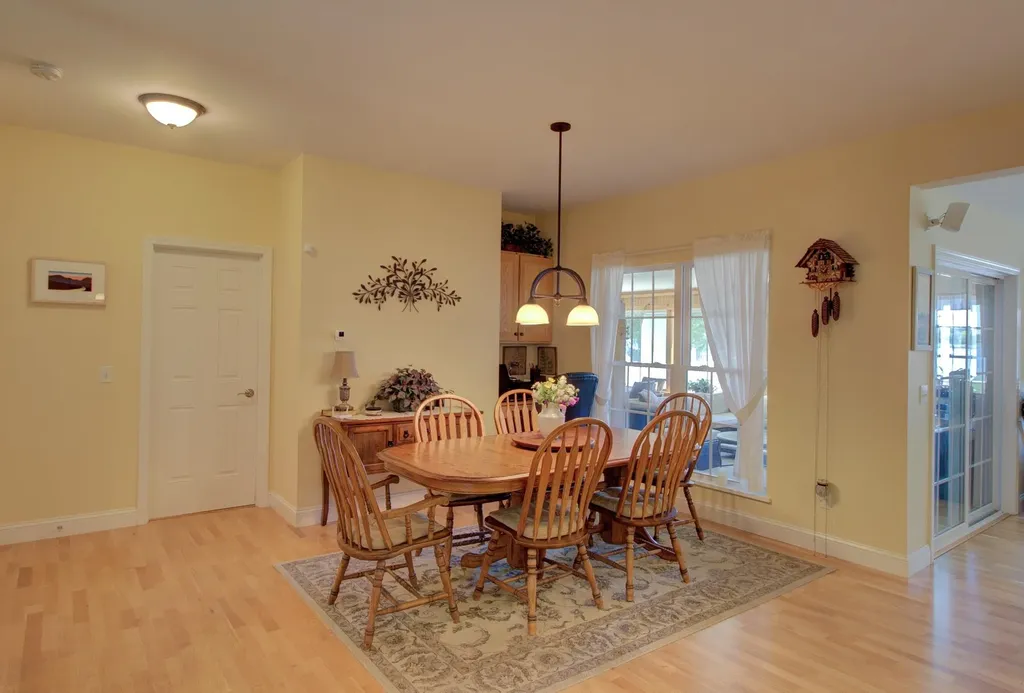 16 Macomber Point Alburgh VT 05440