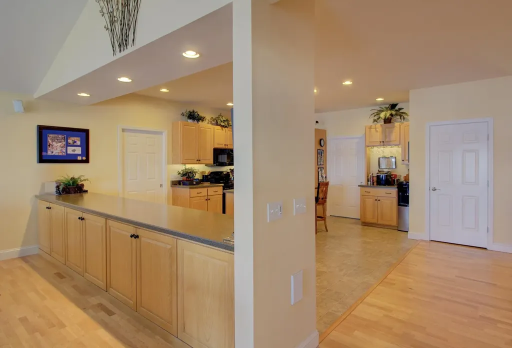 16 Macomber Point Alburgh VT 05440