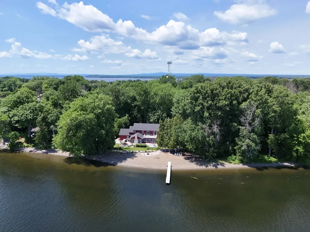 16 Macomber Point Alburgh VT 05440