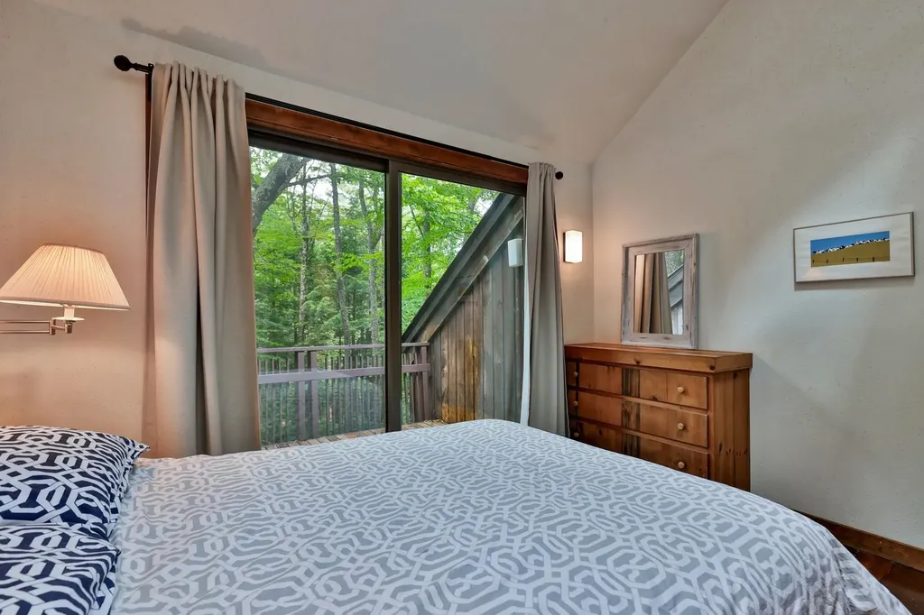 261 Hawk Spur Road Plymouth VT 05056