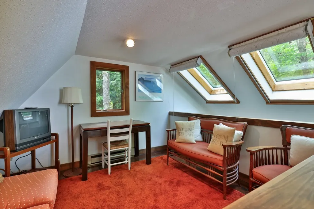 261 Hawk Spur Road Plymouth VT 05056