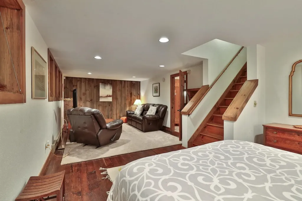 261 Hawk Spur Road Plymouth VT 05056